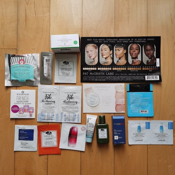 Beauty Sample Bundle including 16 items - Picture 1 of 6